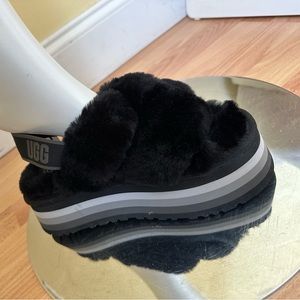 UGG faux